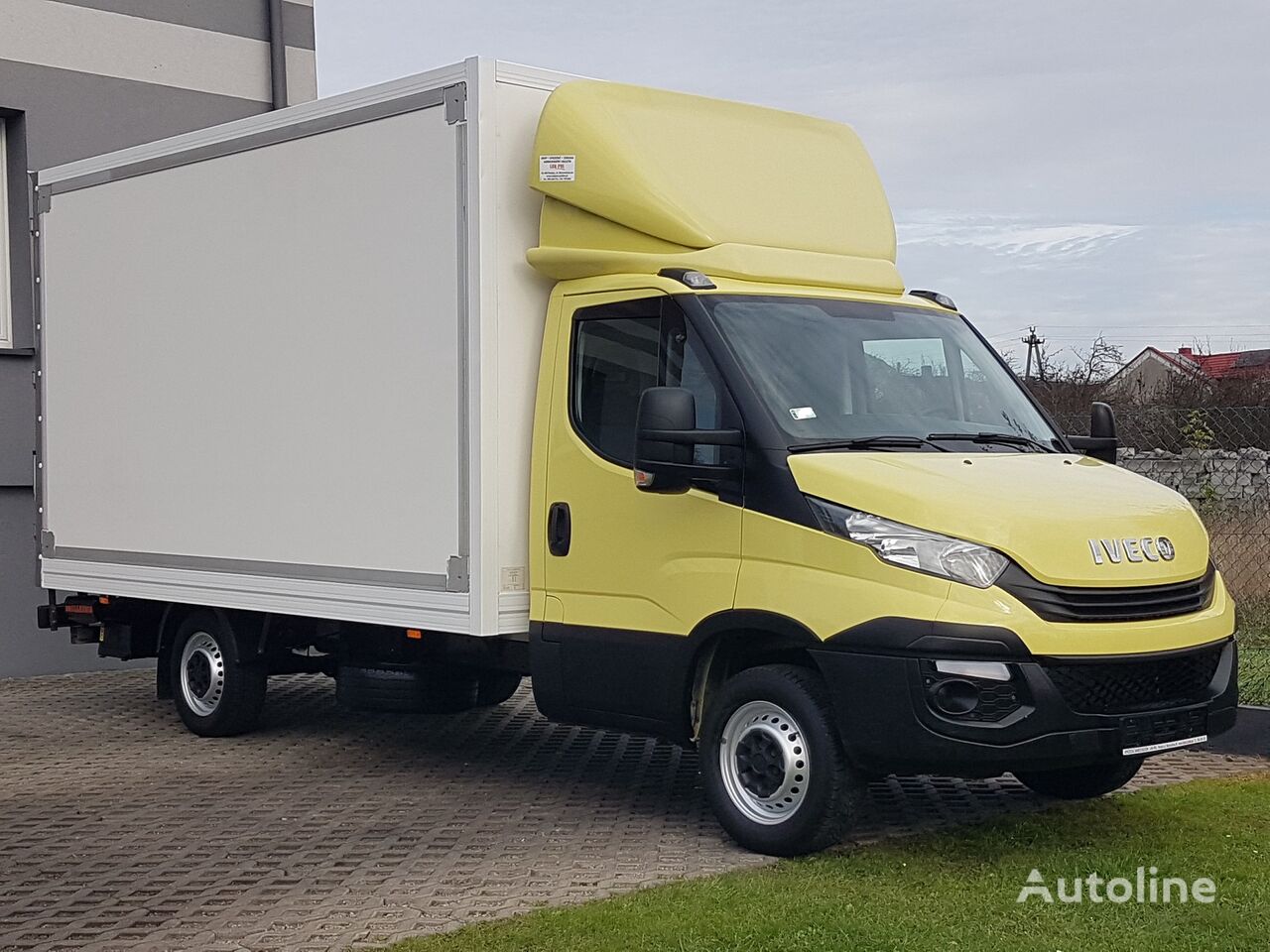 IVECO Daily WINDA KONTENER 8EP 4 14x2 22x2 20 KLIMA DMC 3500KG Koffer LKW