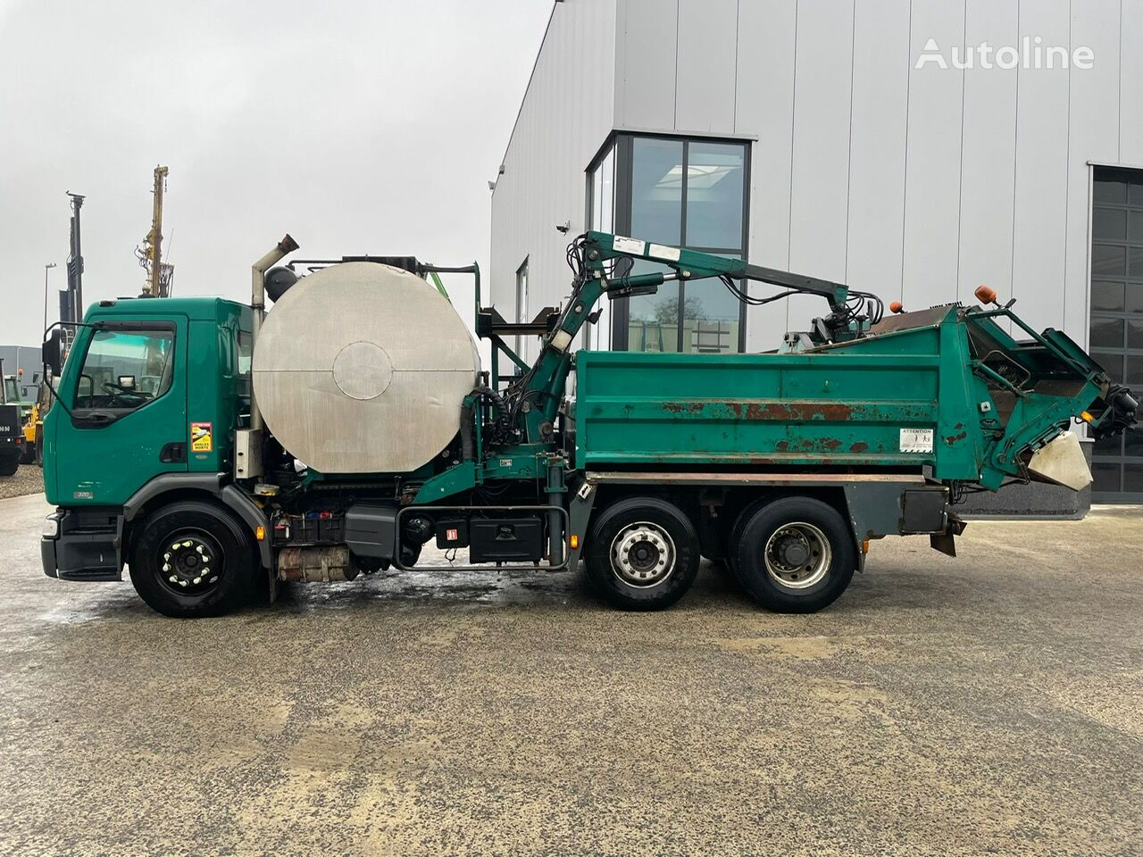 Renault 320 DCI Premium Asphalttransporter LKW