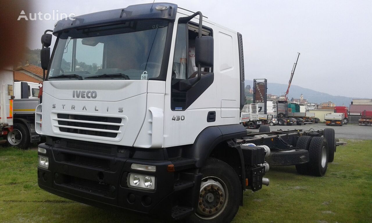 IVECO STRALIS AT260S43Y/PS Fahrgestell LKW