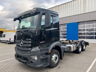 neuer Mercedes-Benz Actros 2645 6x4 Fahrgestell 4,0m Radstand Fahrgestell LKW