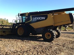 CATERPILLAR Lexion 590R Mähdrescher