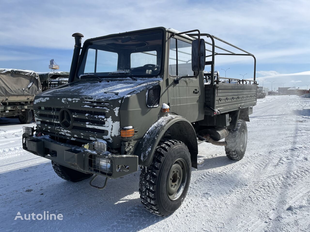 Mercedes-Benz Unimog U 4000 Pritsche LKW