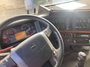 Volvo FH 12.460 Pezzaioli 1/2/3 stock Type 2 Manual Viehtransporter LKW kaufen Bild 17 Volvo FH 12.460 Pezzaioli 1/2/3 stock Type 2 Manual Viehtransporter LKW Bild 17